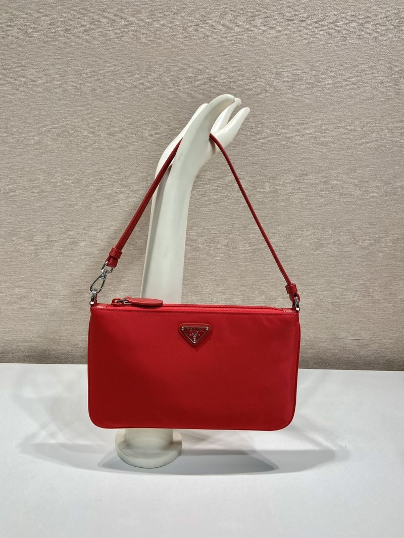 Pra*a hobo bags